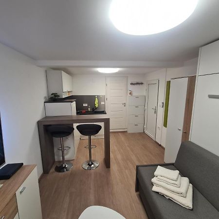 Apartma Sasko Apartment Izola Ngoại thất bức ảnh